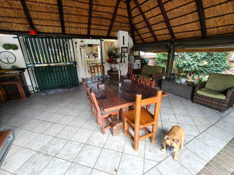 9 Bedroom Property for Sale in Middelburg Eastern Cape